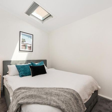 Walk To The Mcg & Aami Park - Free Late Checkout - Great Location & Backyard Βίλα Μελβούρνη Εξωτερικό φωτογραφία